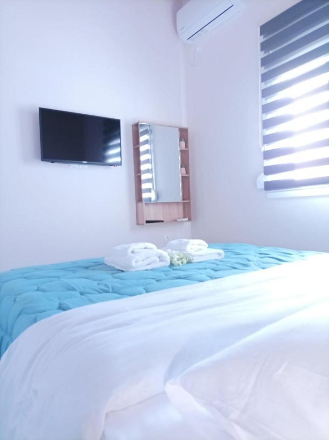 V&E'S Apartments Pigadhia  المظهر الخارجي الصورة