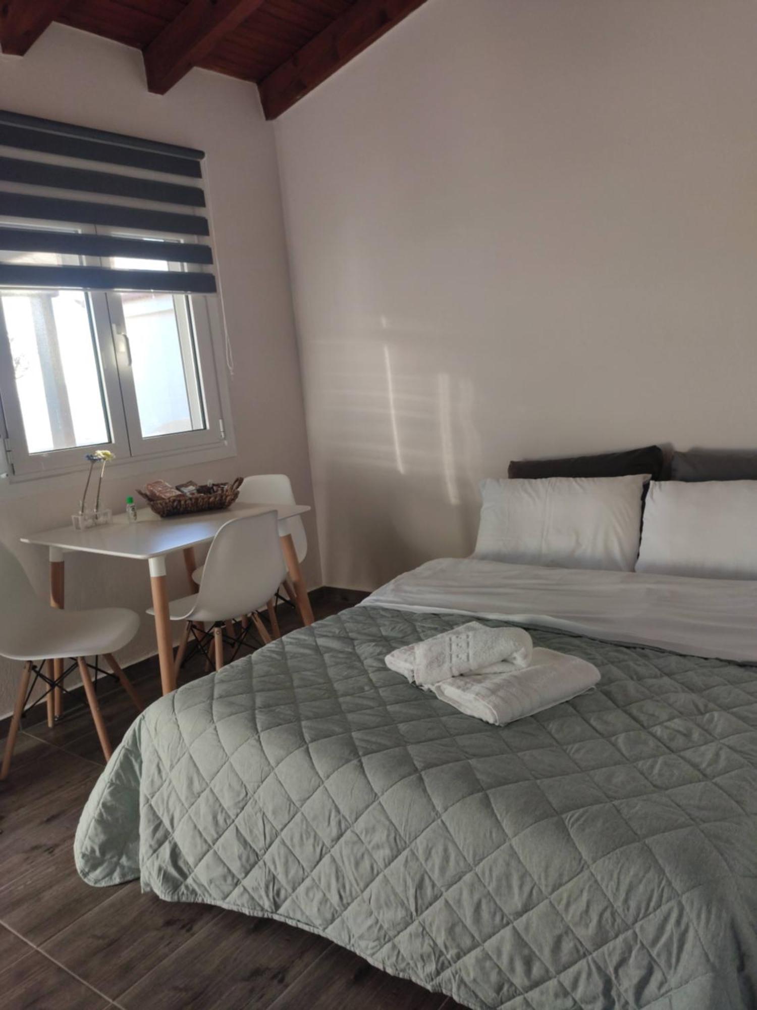 V&E'S Apartments Pigadhia  المظهر الخارجي الصورة